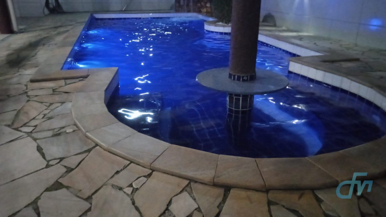 Imagem Casa de Condomínio com 3 Quartos à Venda, 280 m² em Centro - Bertioga