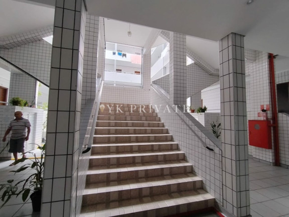 Imagem Imóvel com 1 Quarto à Venda, 18 m² em Ocian - Praia Grande Imagem Imóvel com 1 Quarto à Venda, 18 m² em Ocian - Praia Grande