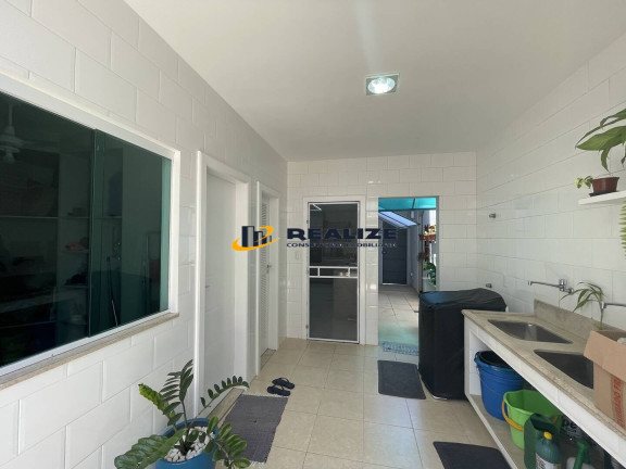 Imagem Casa com 3 Quartos à Venda, 360 m² em Parque Turf Club - Campos Dos Goytacazes Imagem Casa com 3 Quartos à Venda, 360 m² em Parque Turf Club - Campos Dos Goytacazes
