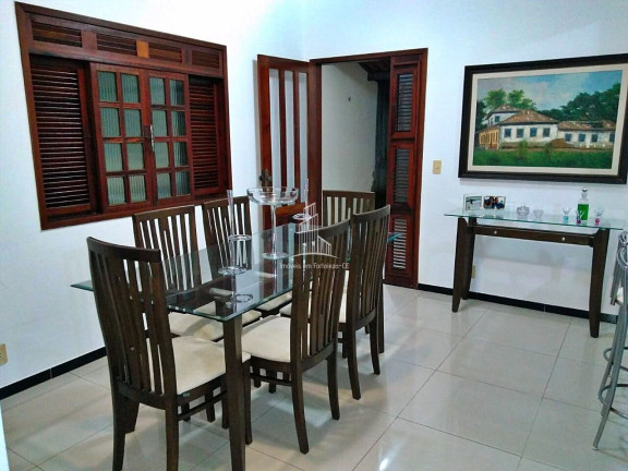 Imagem Casa com 4 Quartos à Venda, 220 m² em Cajazeiras - Fortaleza