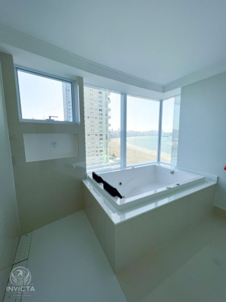 Imagem Apartamento com 4 Quartos à Venda, 194 m² em Centro - Balneário Camboriú Imagem Apartamento com 4 Quartos à Venda, 194 m² em Centro - Balneário Camboriú