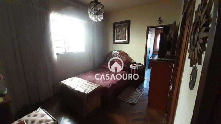 Imagem Casa com 3 Quartos à Venda, 240 m² em Santa Tereza - Belo Horizonte Imagem Casa com 3 Quartos à Venda, 240 m² em Santa Tereza - Belo Horizonte
