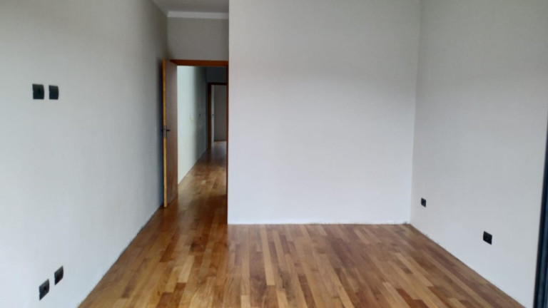 Imagem Casa com 3 Quartos à Venda, 126 m² em Jardim Do Lago - Atibaia Imagem Casa com 3 Quartos à Venda, 126 m² em Jardim Do Lago - Atibaia