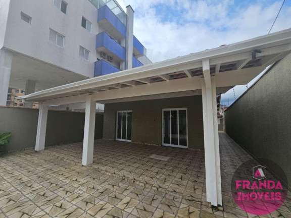 Imagem Casa com 3 Quartos à Venda, 185 m² em Centro - Ubatuba Imagem Casa com 3 Quartos à Venda, 185 m² em Centro - Ubatuba