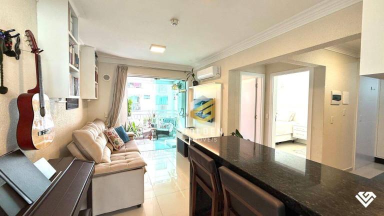Apartamento com 1 Quarto à Venda, 44 m² em Bombas - Bombinhas