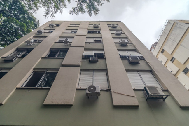 Imagem Imóvel com 3 Quartos à Venda,  em Moinhos De Vento - Porto Alegre
