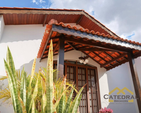 Imagem Casa com 4 Quartos para Alugar, 232 m² em Caxambu - Jundiaí Imagem Casa com 4 Quartos para Alugar, 232 m² em Caxambu - Jundiaí