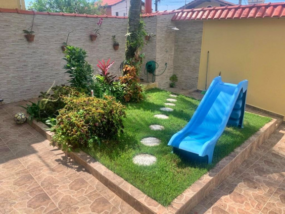 Imagem Sobrado com 3 Quartos à Venda, 242 m² em Estância Balneária Belmira Novaes - Peruíbe Imagem Sobrado com 3 Quartos à Venda, 242 m² em Estância Balneária Belmira Novaes - Peruíbe
