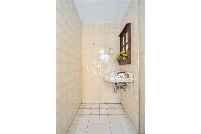 Imagem Casa com 5 Quartos à Venda, 250 m² em Jardim Aeroporto - São Paulo Imagem Casa com 5 Quartos à Venda, 250 m² em Jardim Aeroporto - São Paulo