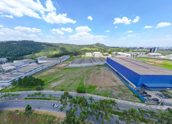 Imagem Terreno à Venda, em Tamboré - Santana De Parnaíba Imagem Terreno à Venda, em Tamboré - Santana De Parnaíba