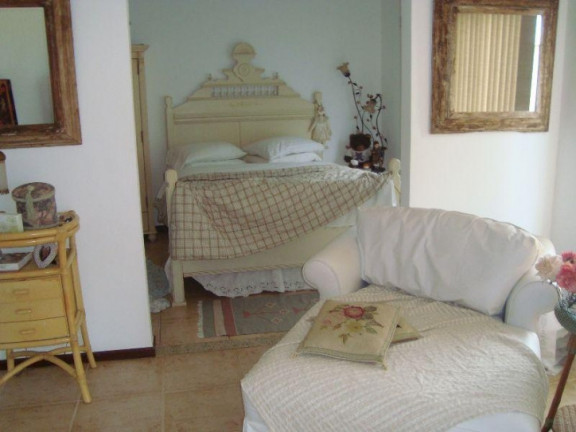 Imagem Casa de Condomínio com 4 Quartos à Venda, 130 m² em Guriri - Cabo Frio Imagem Casa de Condomínio com 4 Quartos à Venda, 130 m² em Guriri - Cabo Frio