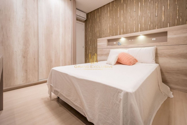 Imagem Apartamento com 3 Quartos à Venda, 105 m² em Centro - Balneário Camboriú Imagem Apartamento com 3 Quartos à Venda, 105 m² em Centro - Balneário Camboriú