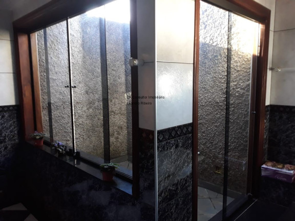 Imagem Imóvel com 3 Quartos à Venda, 2.000 m² em Jardim Amapola - Bragança Paulista Imagem Imóvel com 3 Quartos à Venda, 2.000 m² em Jardim Amapola - Bragança Paulista