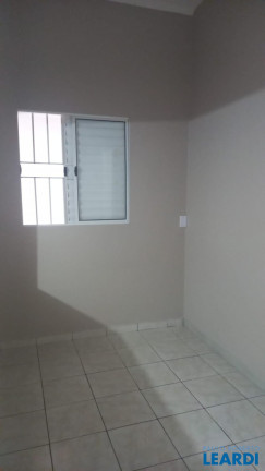 Imagem Casa de Condomínio com 1 Quarto para Alugar, 20 m² em Jardim Stella - Santo André
