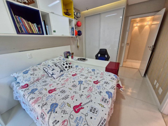 Imagem Imóvel com 4 Quartos à Venda, 235 m² em Horto Florestal - Salvador Imagem Imóvel com 4 Quartos à Venda, 235 m² em Horto Florestal - Salvador