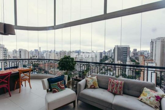 Imagem Apartamento com 3 Quartos à Venda, 225 m² em Campo Belo - São Paulo