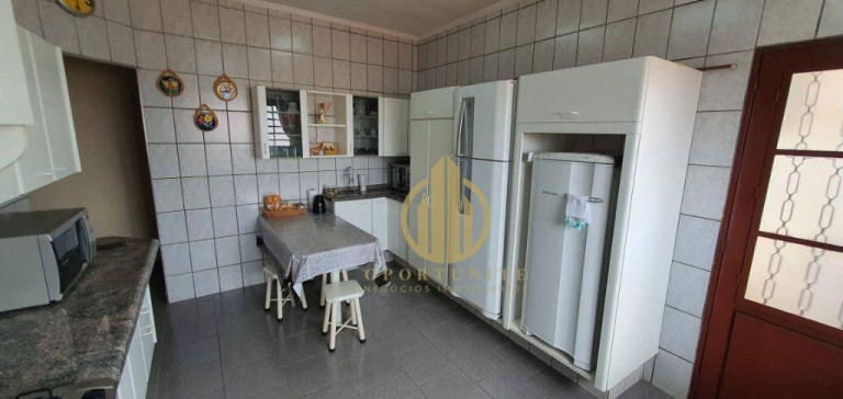 Imagem Casa com 3 Quartos à Venda, 252 m² em Vila Monte Alegre - Ribeirão Preto
