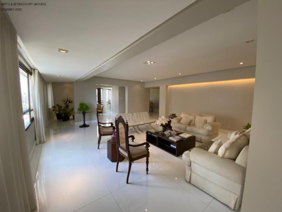 Imagem Imóvel com 4 Quartos à Venda, 260 m² em Horto Florestal - Salvador Imagem Imóvel com 4 Quartos à Venda, 260 m² em Horto Florestal - Salvador