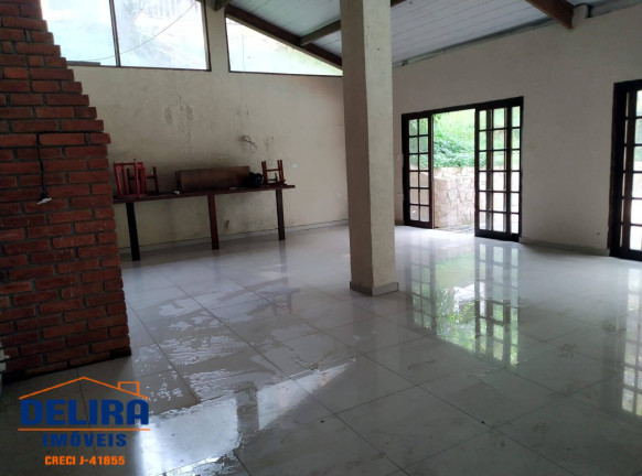 Imagem Chácara com 6 Quartos à Venda, 2.000 m² em Caraguatá - Mairiporã Imagem Chácara com 6 Quartos à Venda, 2.000 m² em Caraguatá - Mairiporã