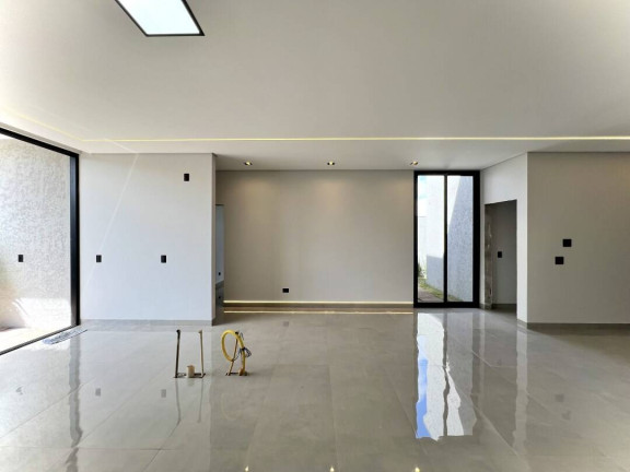 Imagem Casa com 3 Quartos à Venda, 240 m² em Recanto Tropical - Cascavel