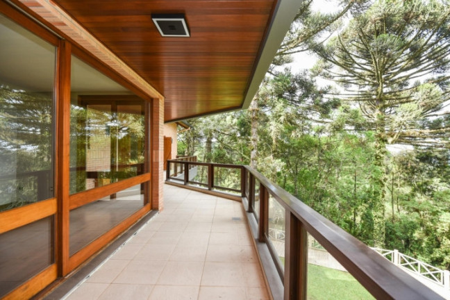 Imagem Apartamento com 3 Quartos à Venda, 279 m² em Planalto - Gramado Imagem Apartamento com 3 Quartos à Venda, 279 m² em Planalto - Gramado