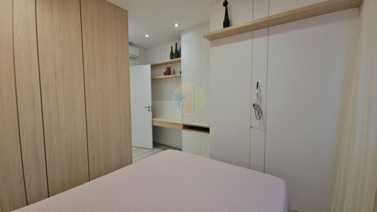 Foto do imóvel Apartamento com 4 Quartos à Venda, 142 m² em Centro - Balneário Camboriú