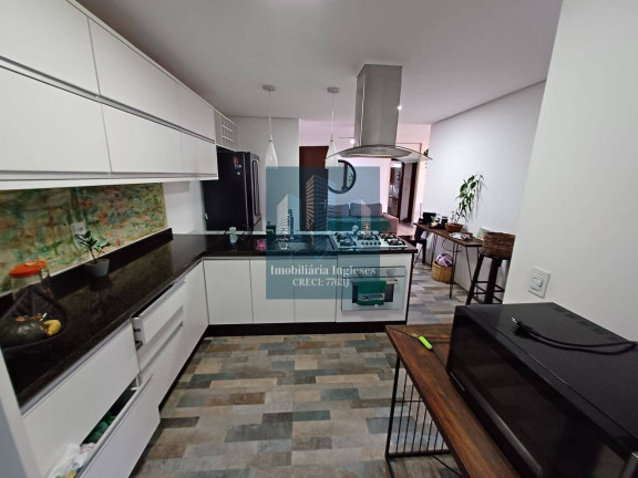 Imagem Apartamento com 3 Quartos à Venda, 80 m² em Santinho - Florianópolis