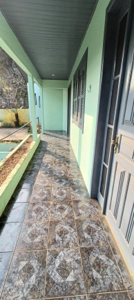 Imagem Casa com 4 Quartos à Venda, 250 m²