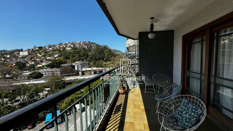 Imagem Apartamento com 4 Quartos à Venda, 187 m² em Várzea - Teresópolis Imagem Apartamento com 4 Quartos à Venda, 187 m² em Várzea - Teresópolis