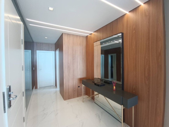 Imagem Apartamento com 4 Quartos à Venda, 250 m² em Meia Praia - Itapema