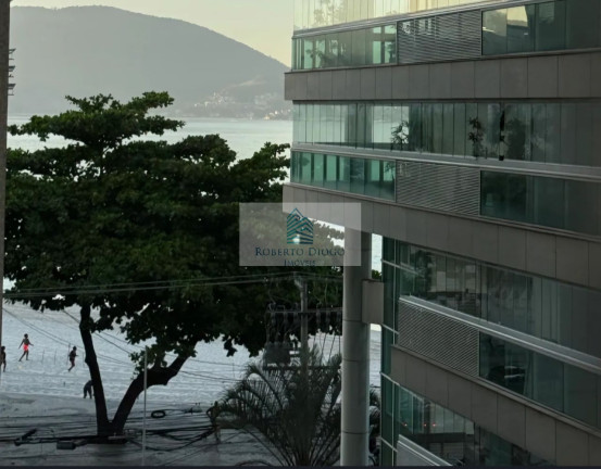 Imagem Imóvel com 2 Quartos à Venda, 126 m² em Icaraí - Niterói Imagem Imóvel com 2 Quartos à Venda, 126 m² em Icaraí - Niterói