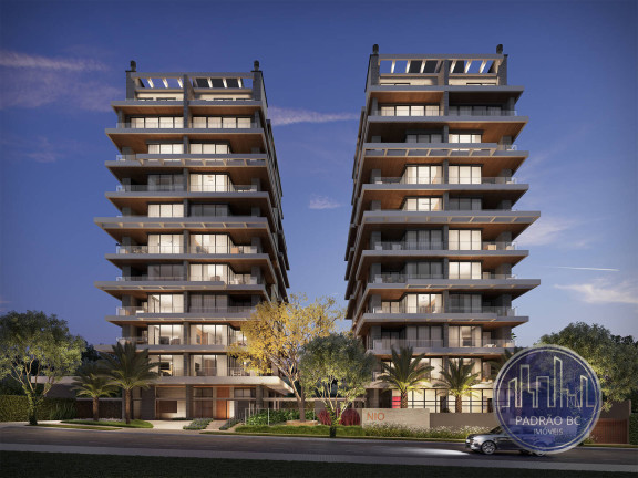 Apartamento com 3 Quartos à Venda, 246 m² em Centro - Curitiba