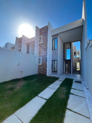 Imagem Casa com 4 Quartos à Venda, 162 m² em Edson Queiroz - Fortaleza Imagem Casa com 4 Quartos à Venda, 162 m² em Edson Queiroz - Fortaleza