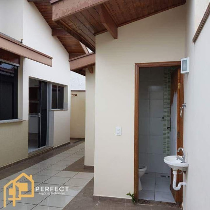 Imagem Casa com 4 Quartos para Alugar, 200 m² em Independência - Taubaté