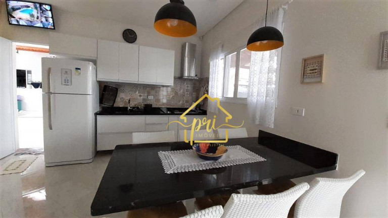 Imagem Casa com 7 Quartos à Venda, 355 m² em Flórida - Praia Grande Imagem Casa com 7 Quartos à Venda, 355 m² em Flórida - Praia Grande
