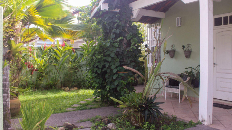 Imagem Casa com 3 Quartos à Venda, 171 m² em Itaipu - Niterói