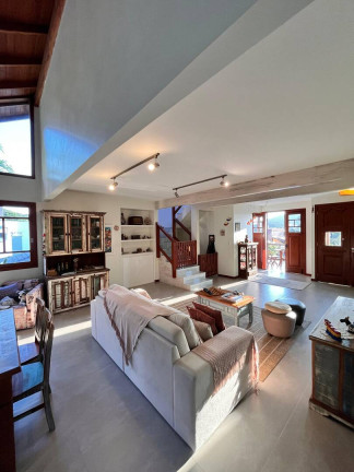 Imagem Casa com 4 Quartos para Alugar, em Santo Antonio De Lisboa - Florianópolis Imagem Casa com 4 Quartos para Alugar, em Santo Antonio De Lisboa - Florianópolis