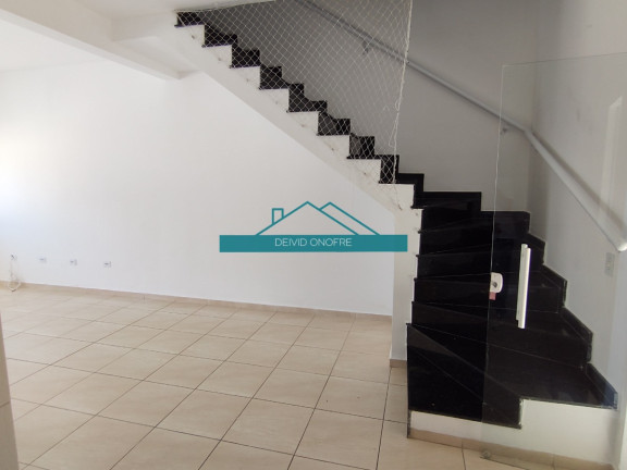 Imagem Sobrado com 2 Quartos para Alugar, 82 m² em Cidade Jardim - Caraguatatuba