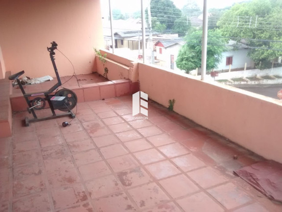 Imagem Casa com 3 Quartos à Venda, 600 m² em Itararé - Santa Maria