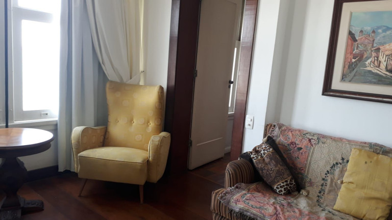 Imagem Apartamento com 3 Quartos à Venda, em Copacabana - Rio De Janeiro Imagem Apartamento com 3 Quartos à Venda, em Copacabana - Rio De Janeiro