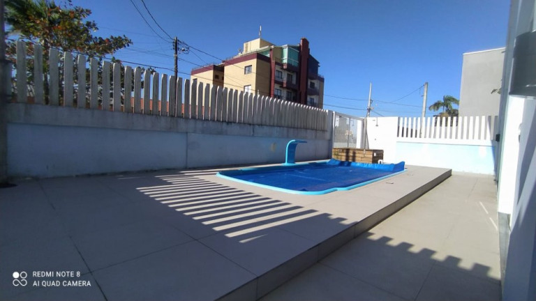 Imagem Sobrado com 4 Quartos à Venda, 240 m² em Itapuã - Pontal Do Paraná