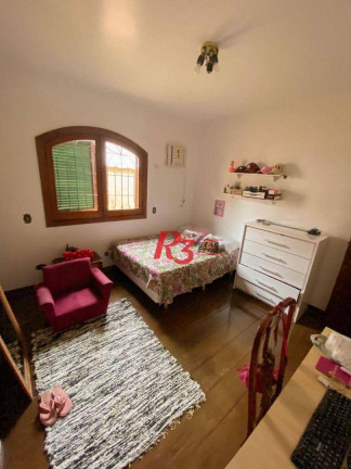 Imagem Casa com 3 Quartos à Venda, 245 m² em Centro - Guarujá Imagem Casa com 3 Quartos à Venda, 245 m² em Centro - Guarujá