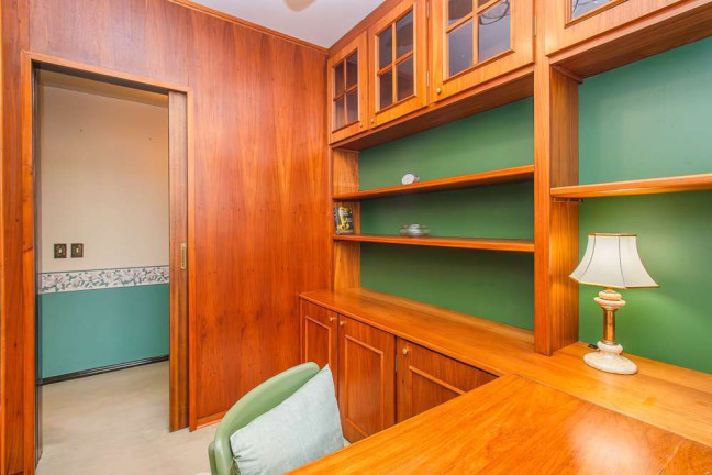 Imagem Imóvel com 2 Quartos à Venda, em Mont Serrat - Porto Alegre Imagem Imóvel com 2 Quartos à Venda, em Mont Serrat - Porto Alegre