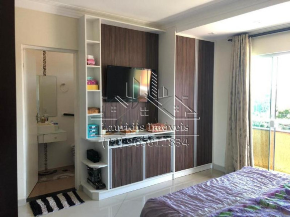 Imagem Imóvel com 2 Quartos à Venda, 115 m² em Germano - Santana De Parnaíba Imagem Imóvel com 2 Quartos à Venda, 115 m² em Germano - Santana De Parnaíba