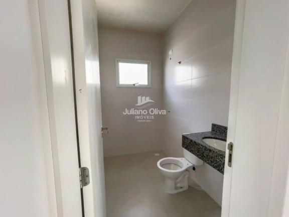 Imagem Sobrado com 3 Quartos à Venda, 125 m² em Barra Do Sai - Itapoá