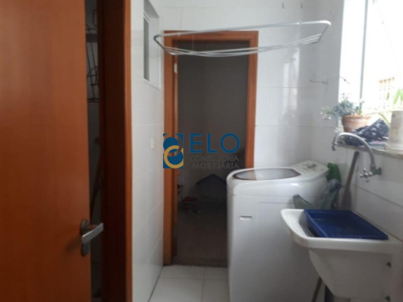 Imagem Sobrado com 4 Quartos à Venda, 200 m² em Marapé - Santos