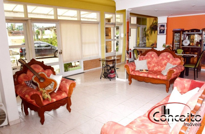 Imagem Casa com 9 Quartos à Venda, 420 m² em Jardim Samambaia - Ubatuba