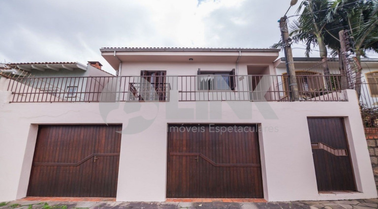 Imagem Casa com 3 Quartos à Venda, 198 m² em Jardim Itu - Porto Alegre Imagem Casa com 3 Quartos à Venda, 198 m² em Jardim Itu - Porto Alegre