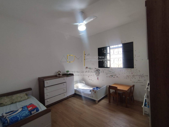 Imagem Casa com 3 Quartos à Venda, 275 m² em Vila Santa Luzia - Botucatu