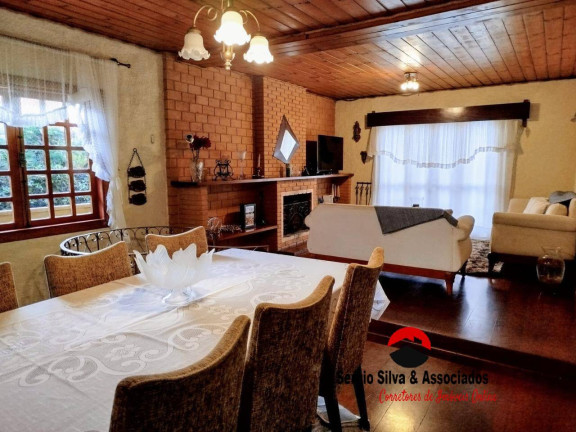 Imagem Casa com 4 Quartos à Venda, 434 m² em Jardim Márcia - Campos Do Jordão